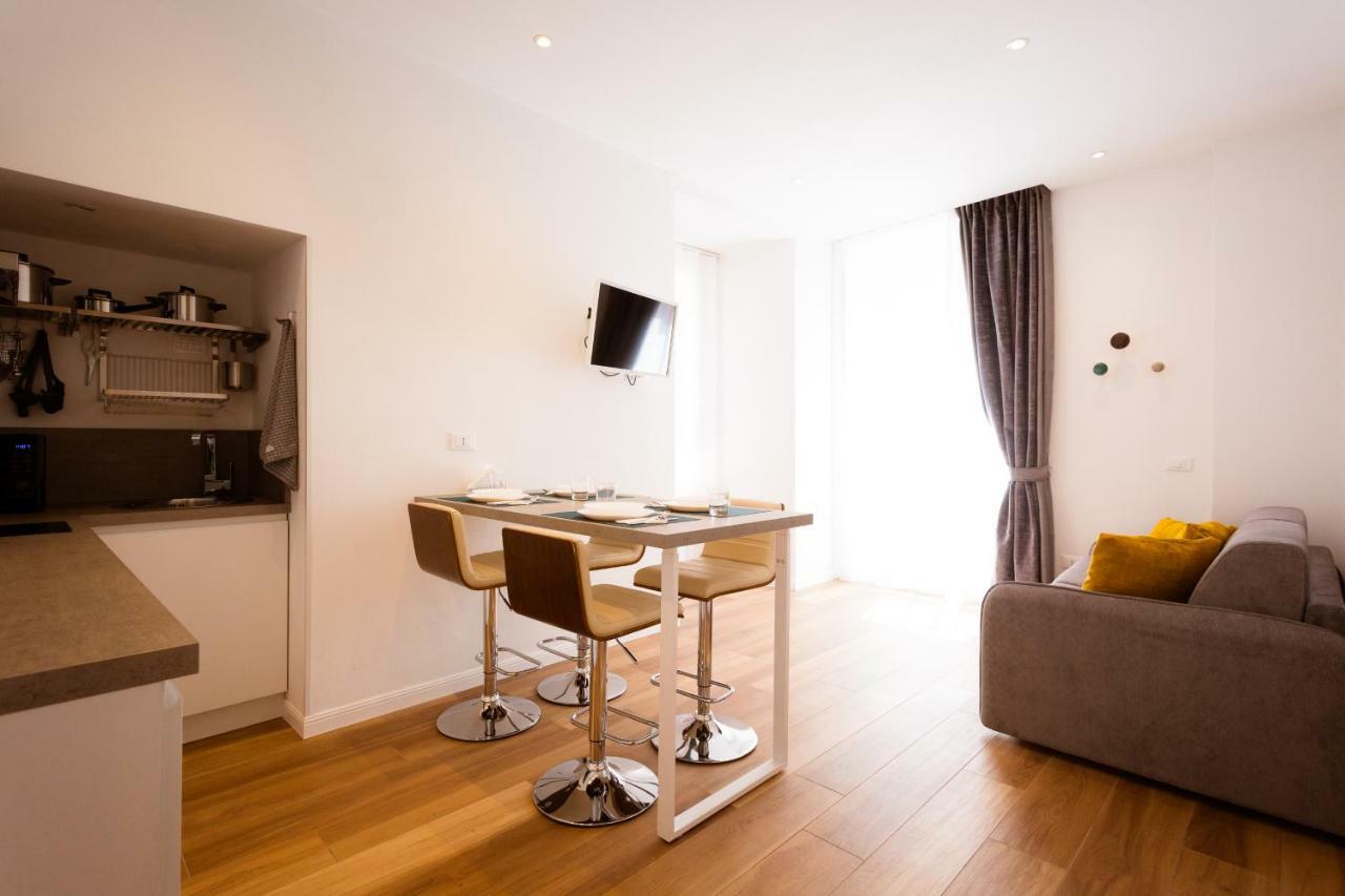 Elegant Apartments 5 Terre La Spezia Exterior photo